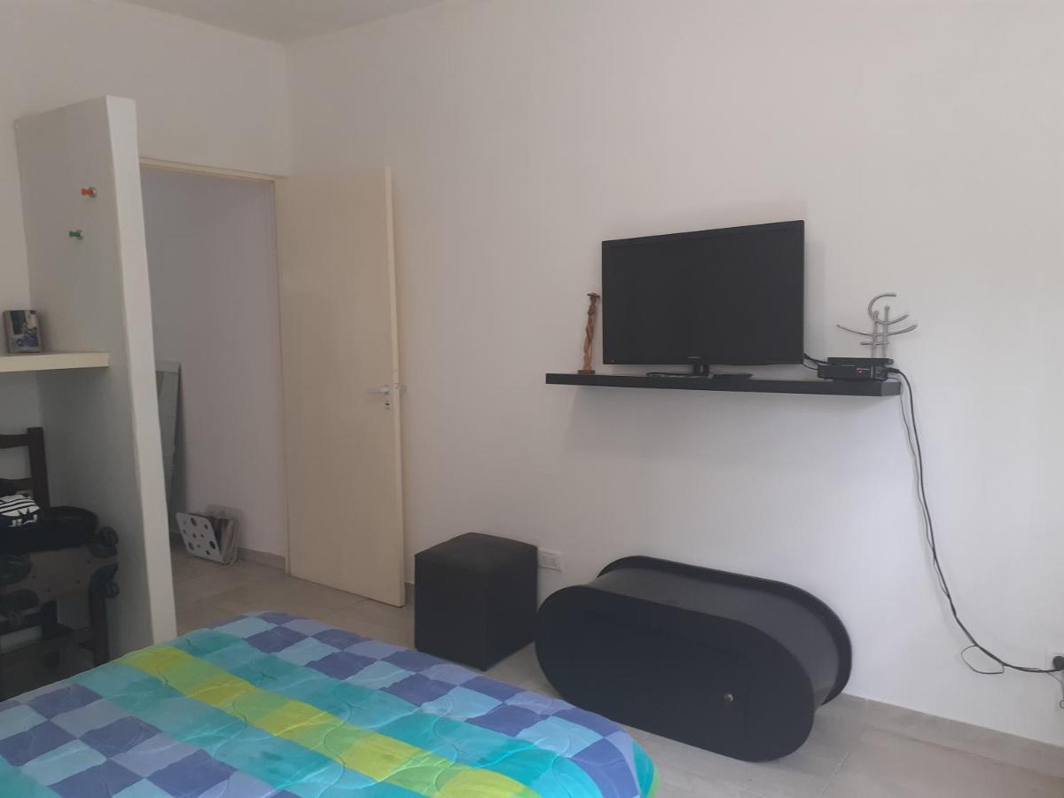 Parque Leloir, Ituzaingo Homestay *